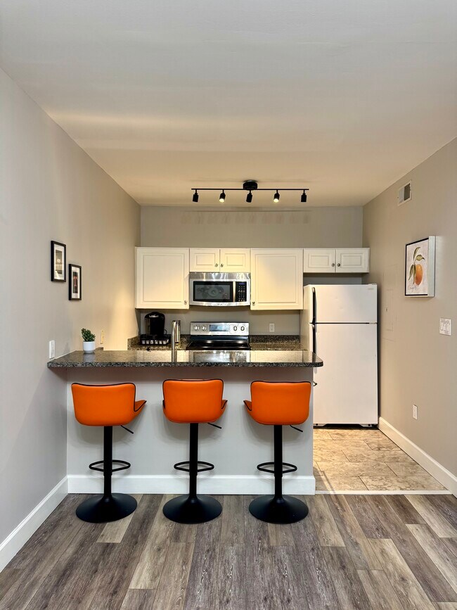 Kitchen - 1700 Clinch Ave