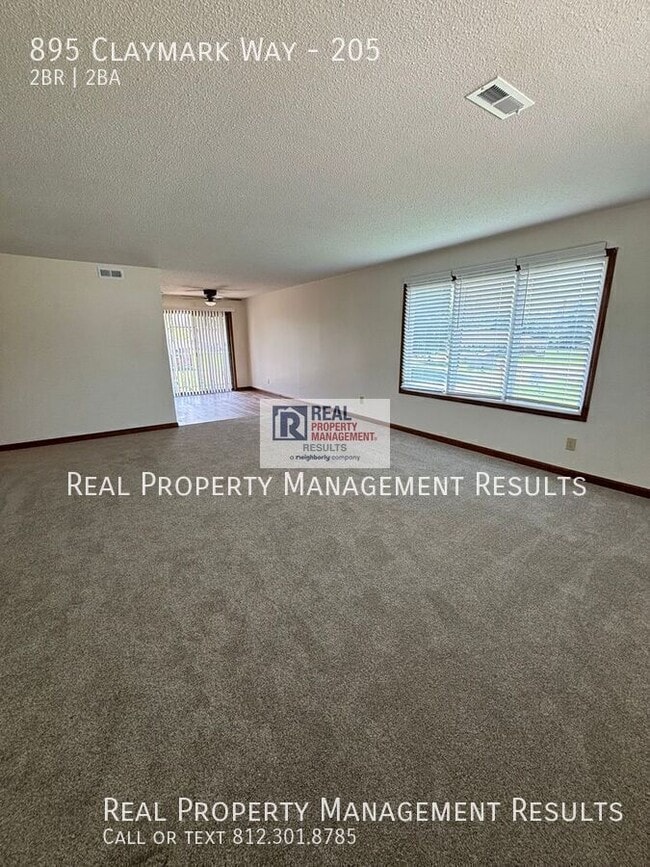 Building Photo - 895 Claymark Way