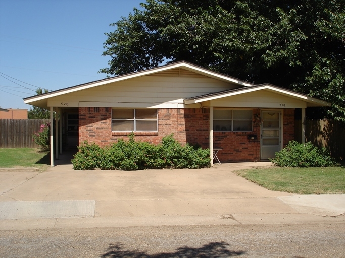 Primary Photo - Plaza Duplexes