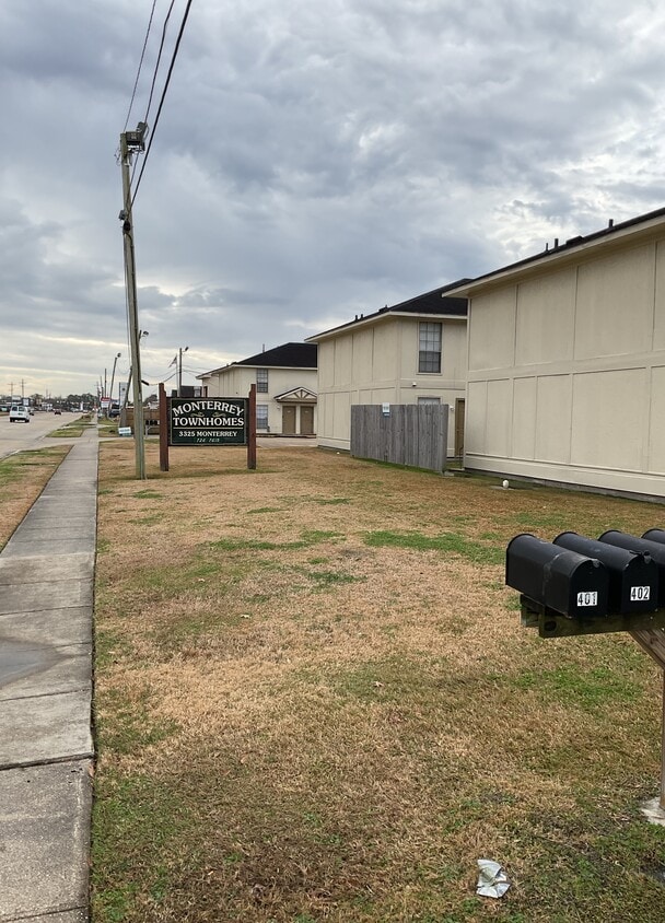 Monterrey Townhomes (MM) - Monterrey Townhomes (MM)