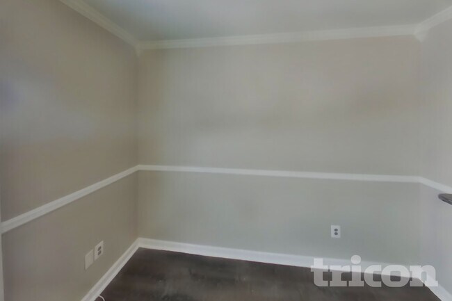 Foto del edificio - 403 Darby Ln