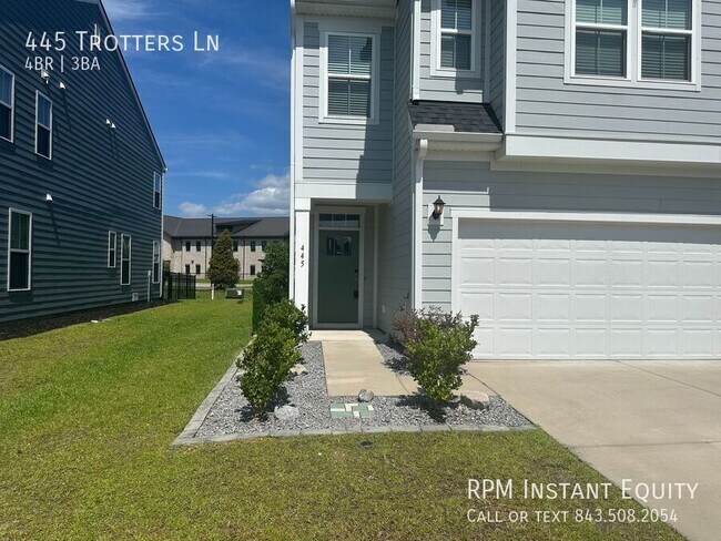 Foto del edificio - 445 Trotters Ln