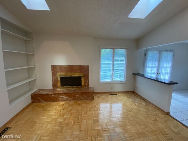 Building Photo - 5 br, 2.5 bath House - 14544 Appalachian Trl