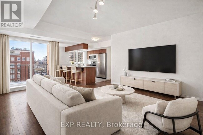 Building Photo - 60 St Clair Ave W