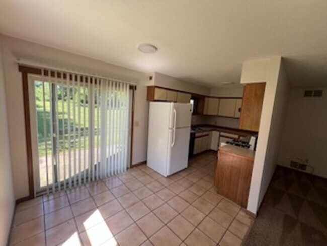 Foto del edificio - 223-225 Coulter Street