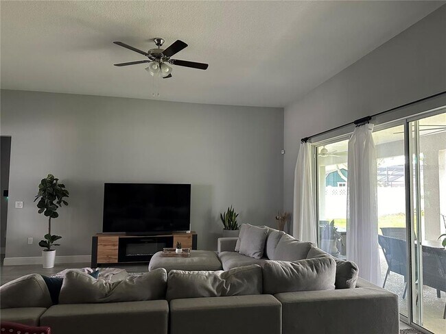 Building Photo - 2311 Ardon Ave