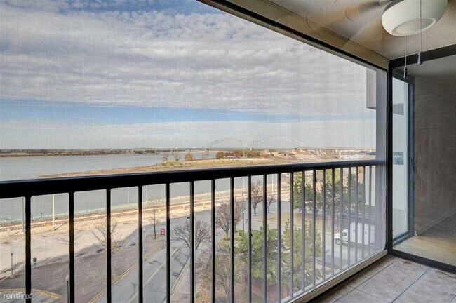Building Photo - 1 br, 1 bath Condo - 200 Wagner Pl Apt 607
