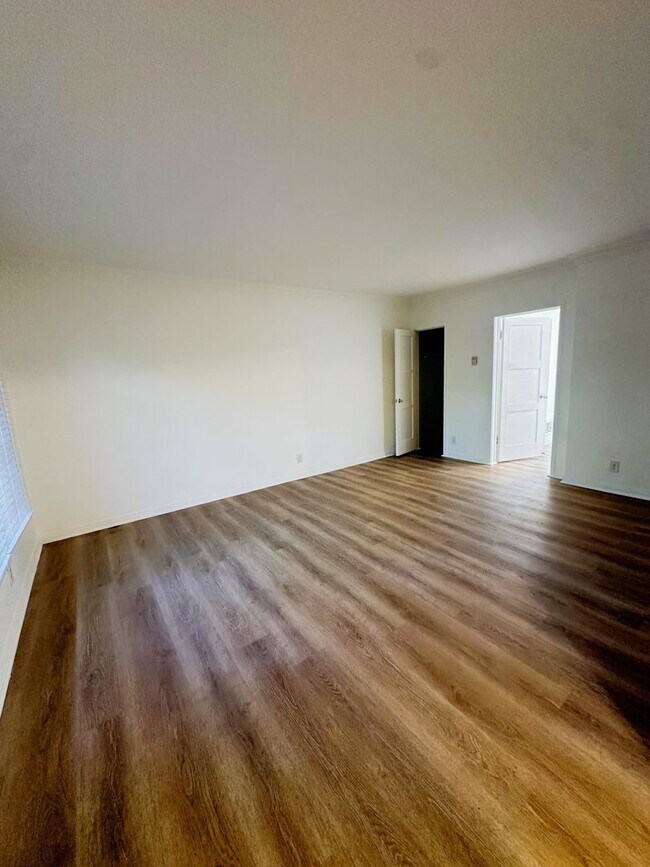 Foto del interior - Hayworth Courtyard Apartments – West Hollywood Living