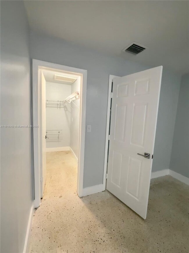 Foto del edificio - 6130 Fillmore St