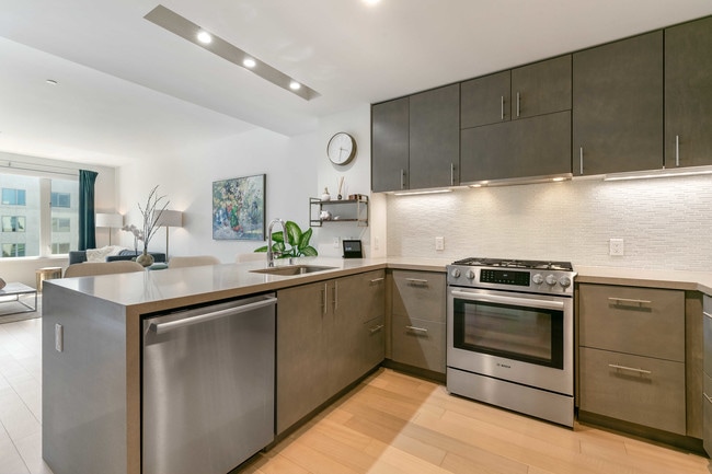 Building Photo - 52 Innes Ct