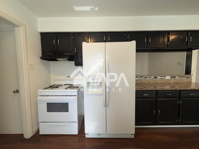 Foto del edificio - 5607 Summer Gold Dr