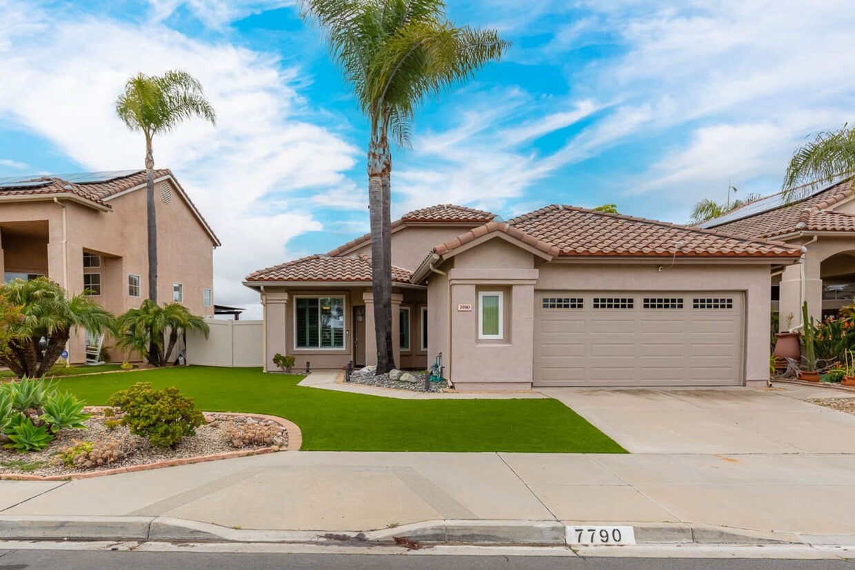 Primary Photo - 4 Bed, 2 Bath - Sorrento Mesa Single Famil...