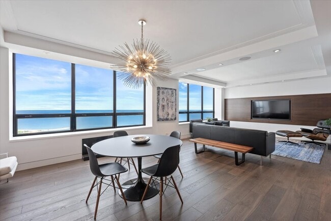 Building Photo - 180 E Pearson St