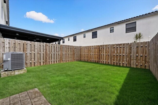 Foto del edificio - 11779 SW 247th Ter