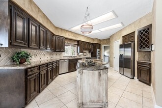 Building Photo - 3702 Belle Grove Ln