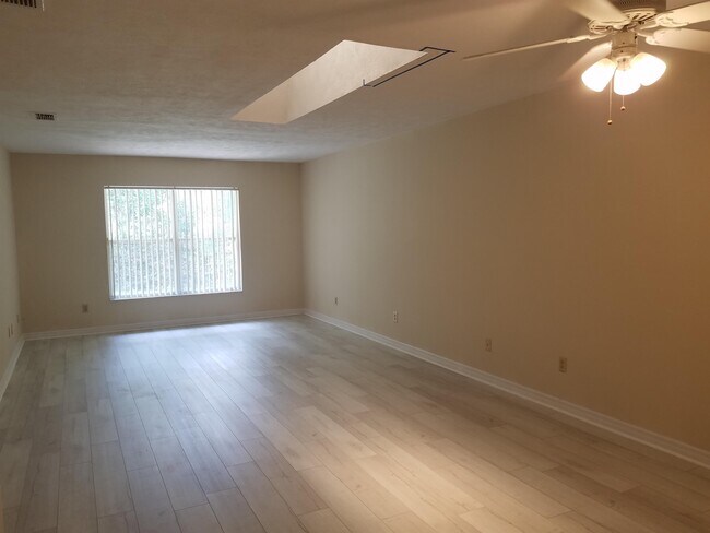 Foto del edificio - 10449 SW 85th Ct