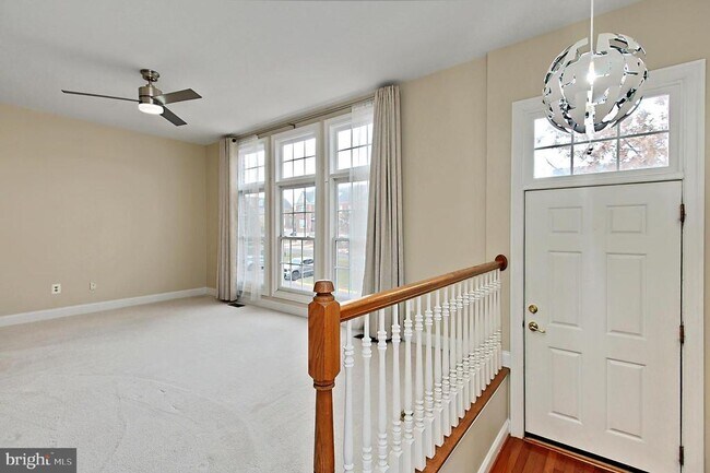 Building Photo - 6913 Stanwick Square