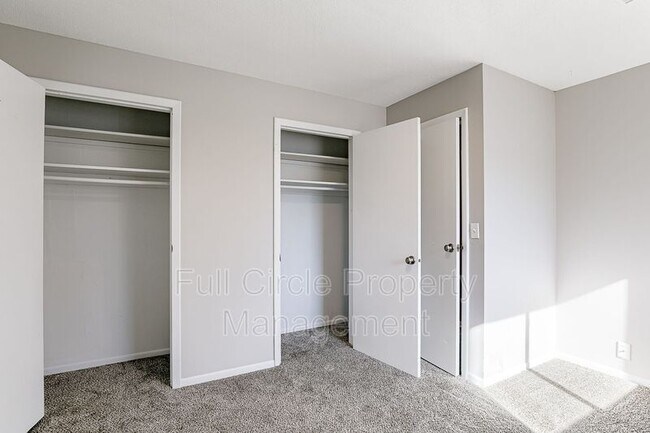 Foto del edificio - 349 S 26th St