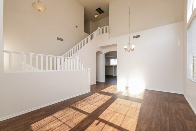 Foto del edificio - 8318 W Mohave St