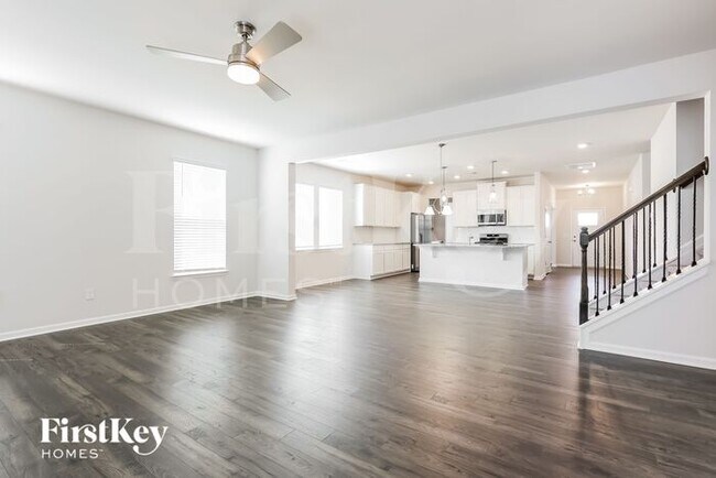 Foto del edificio - 446 Yoshino Cherry Dr