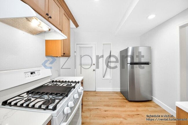 Foto del edificio - 5185 Olivewood Ave