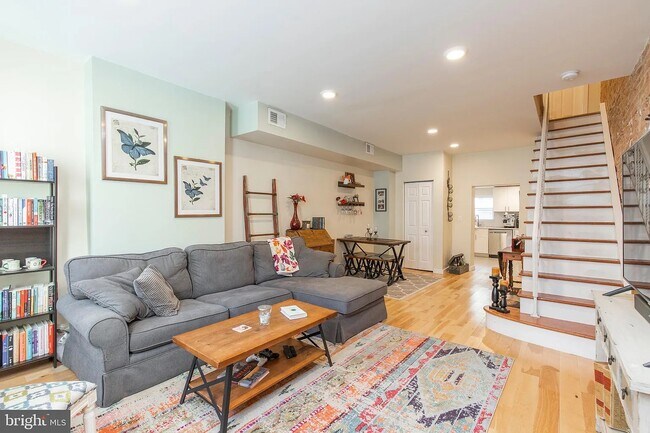 Foto del edificio - 1808 S Chadwick St