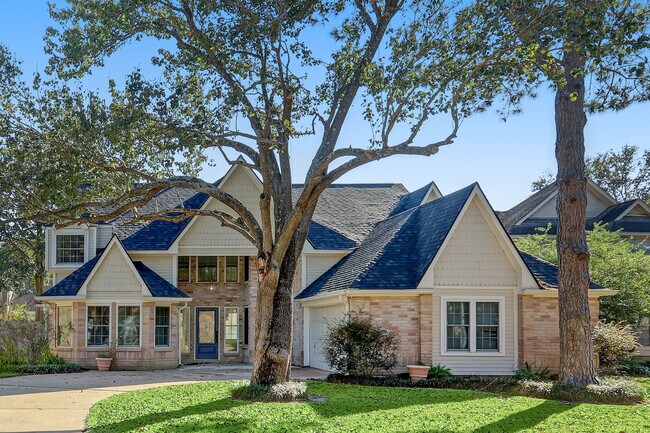 Building Photo - 22423 Park Point Dr