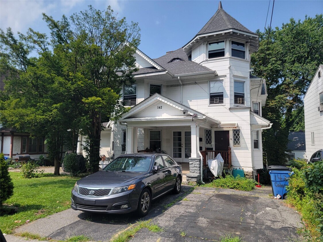 Foto principal - 142 N Columbus Ave