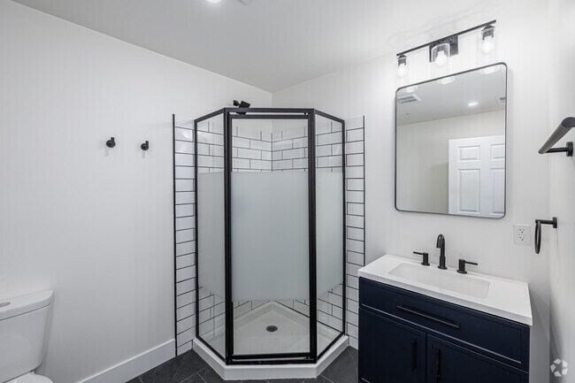 1 habitación, 1 baño - Baño - 484 Main St