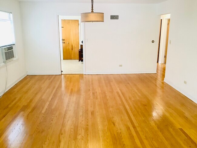 Foto del edificio - 3120 Central St