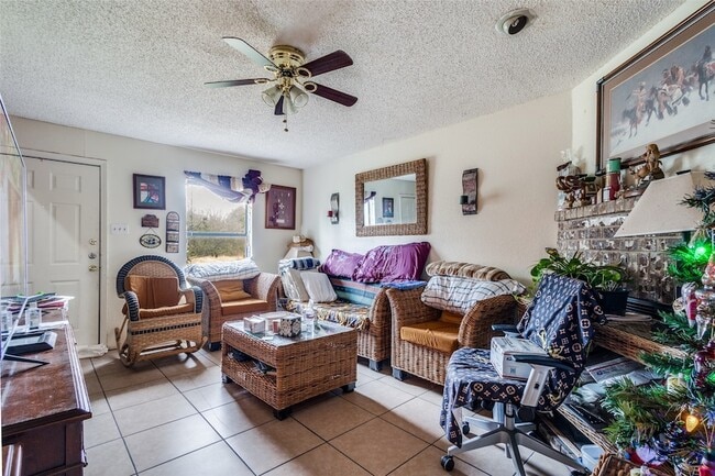 Building Photo - 3071 Olympia Dr