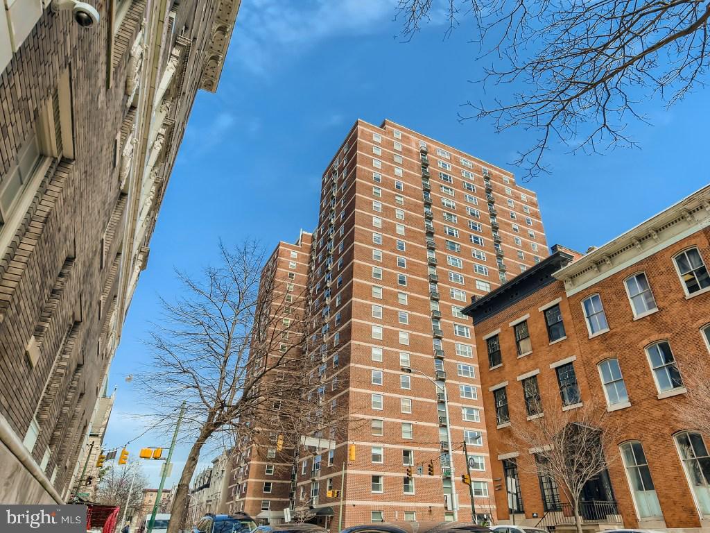 Foto principal - 1101 St Paul St