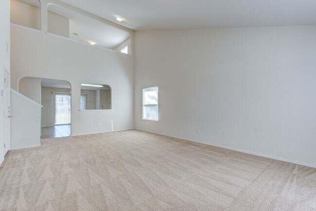 Building Photo - ***APPLICATION CURRENTLY UNDER REVIEW***6 ...