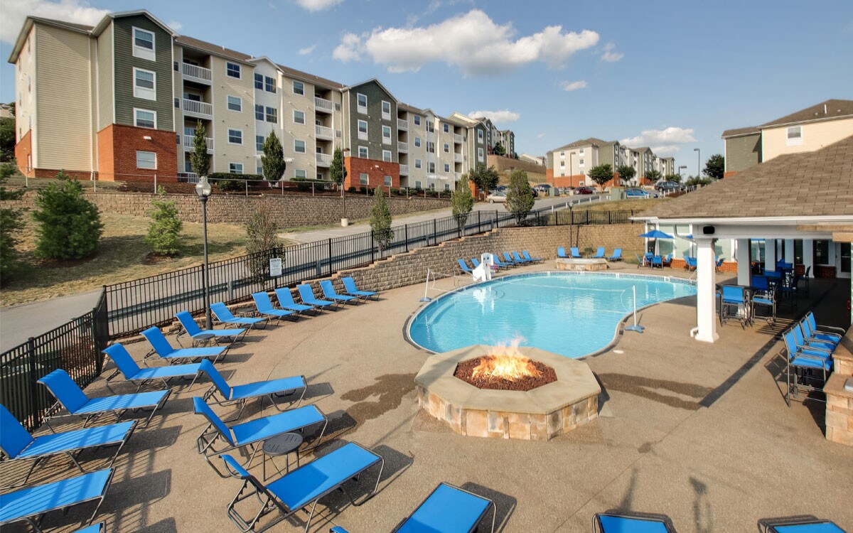 Foto principal - 8101 Koehler Dr