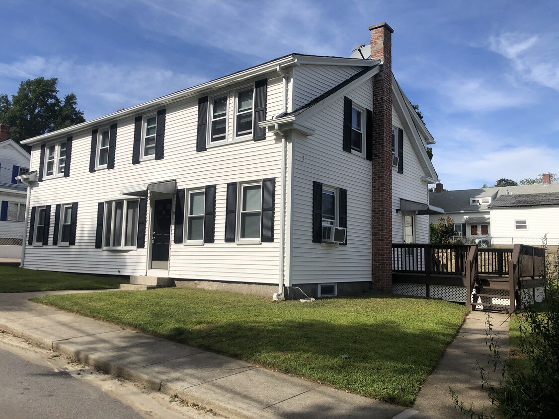 13 Water St, West Warwick, RI 02893 Apartments in West Warwick, RI