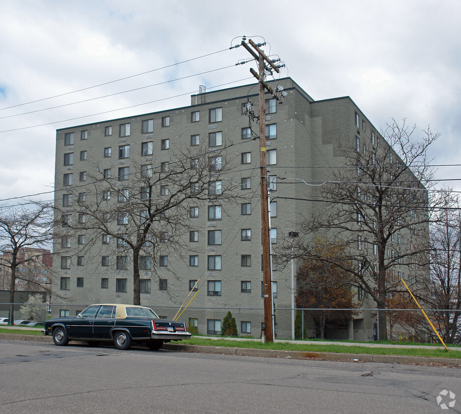 Primary Photo - Center City Apartments