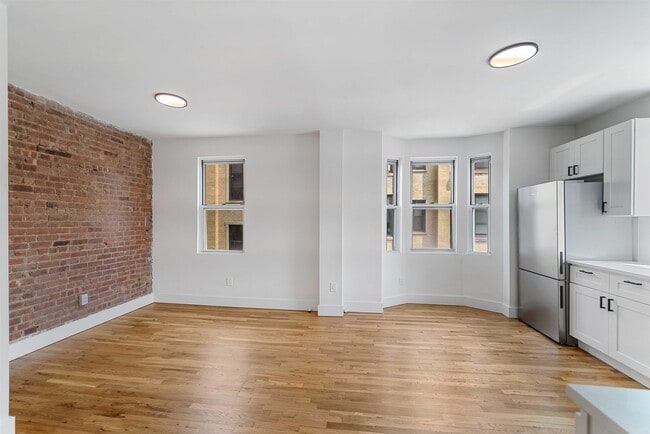 Foto del edificio - 163 3rd St