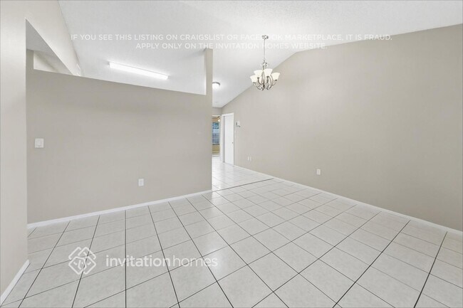 Foto del edificio - 7839 Putnam Cir
