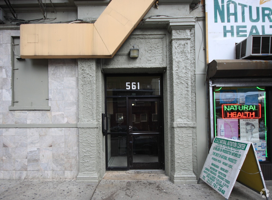 Building Photo - 561 W 179th St