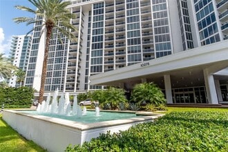 Building Photo - 10275 Collins Ave