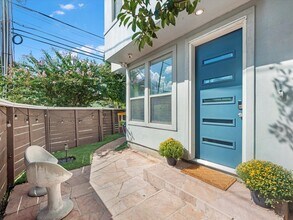 Building Photo - 3421 Gillespie St