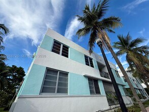 Building Photo - 135 3rd St