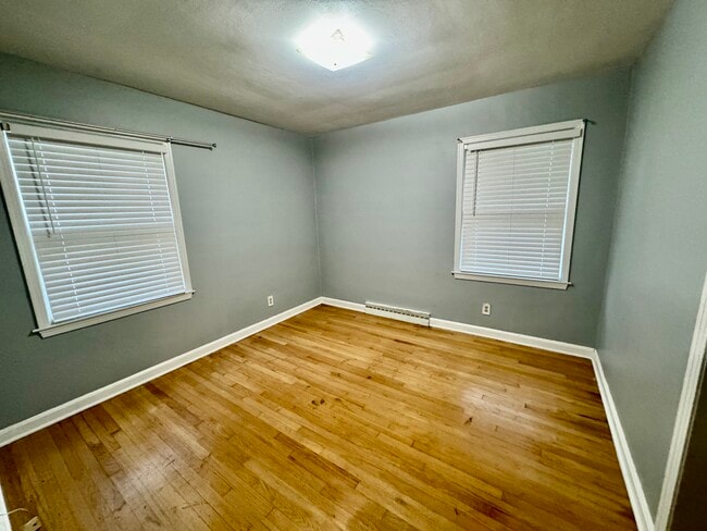 Building Photo - 3840 Pilgrim Rd