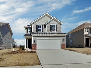 Building Photo - 9106 Henley Ave