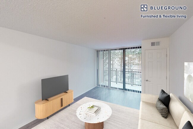 Foto del edificio - 2950 Van Ness St NW
