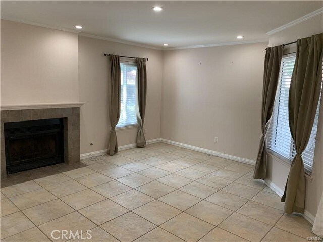 Foto del edificio - 29 Town and Country Rd