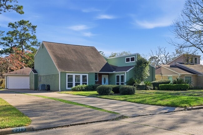 Photo - 9003 Tami Renee Ln House