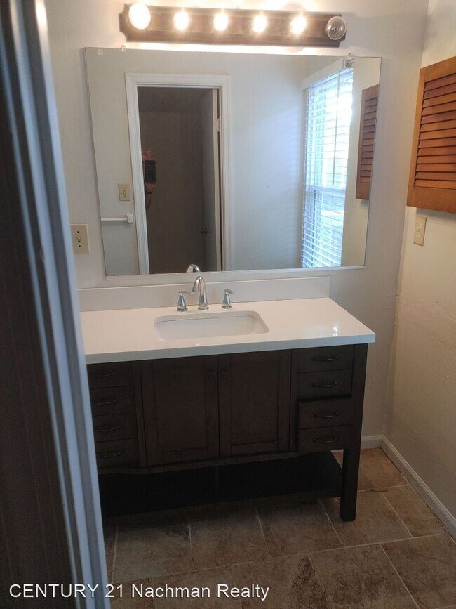 Foto del edificio - 3 br, 2 bath House - 3504 Davies Court