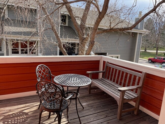 Patio - 32 Pima Ct