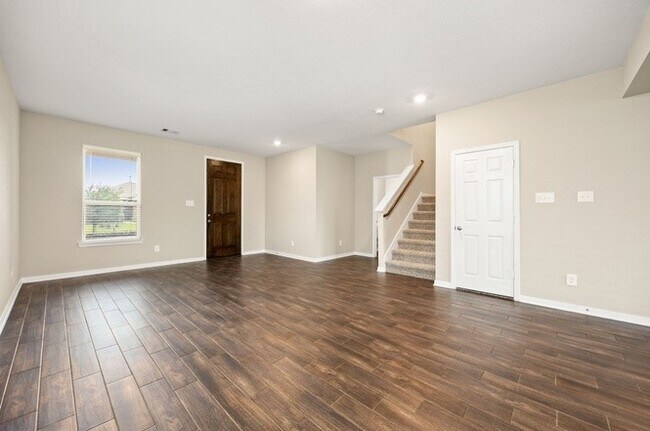 Foto del edificio - 14626 Lofty Cedar Dr